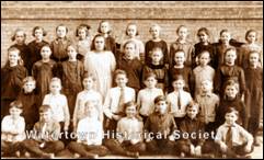 A group of children in school uniforms

Description automatically generated with low confidence